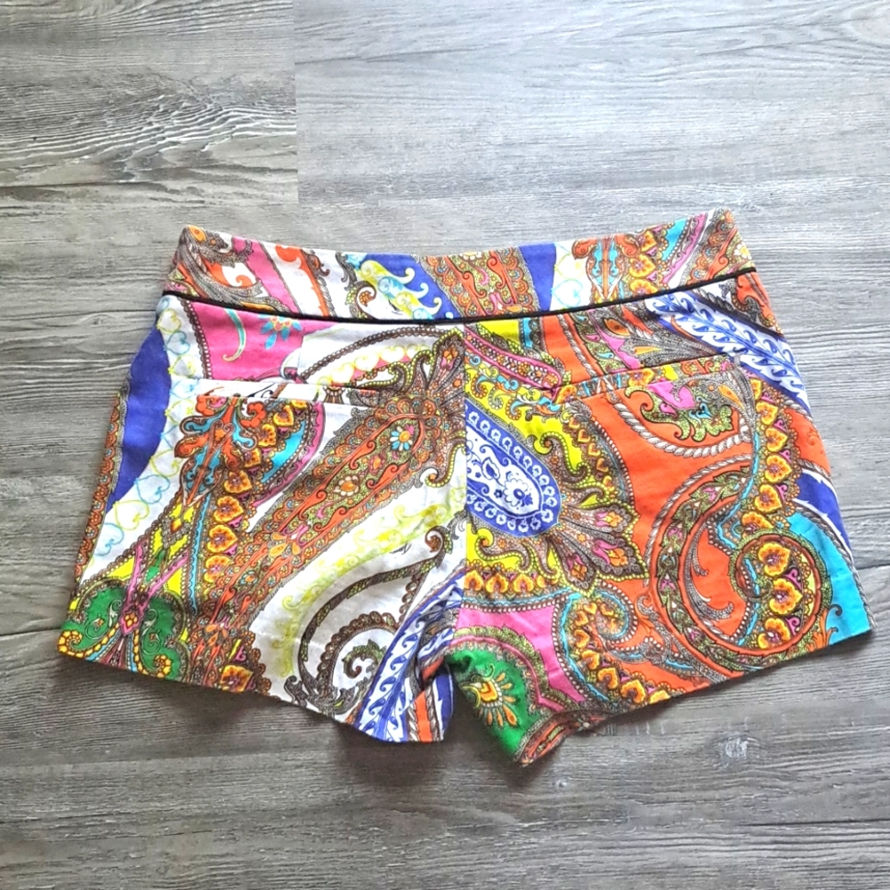 Trina Turk Multi-Color Paisley Print Women's Shorts - Picture 2 of 4